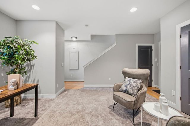 3118 Woodburn Avenue, Cincinnati, OH 45207