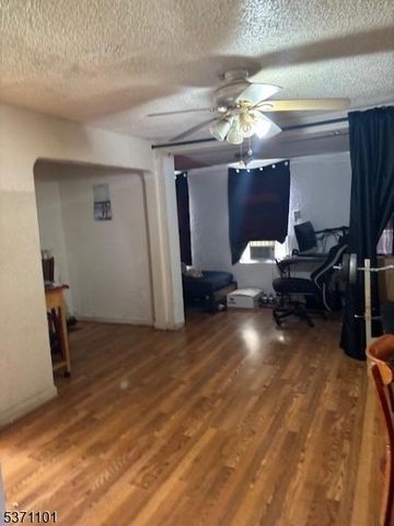 669 Scotland Rd 2, City Of Orange Twp., NJ 07050