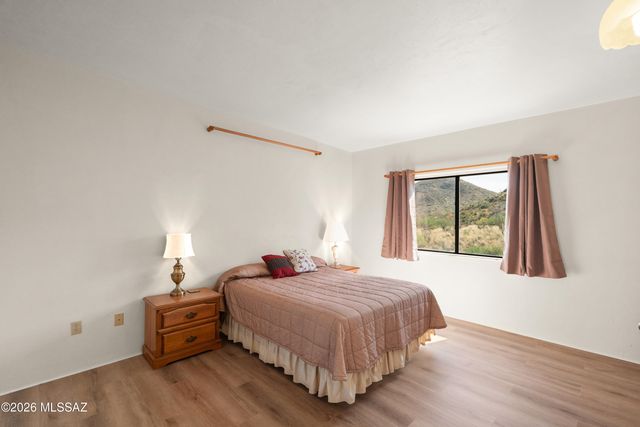 17963 S Via Del Minero, Vail, AZ 85641