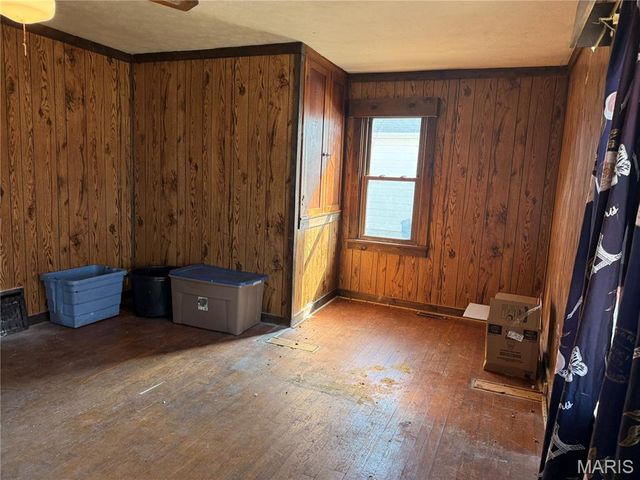 215 Logan St., Bethalto, IL 62010