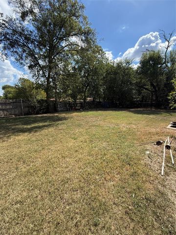 515 Patterson Drive, Mansfield, TX 76063