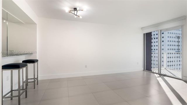 850 N Miami Ave W-1707, Miami, FL 33136