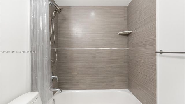 850 N Miami Ave W-1707, Miami, FL 33136