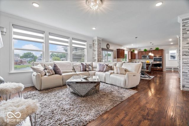 359 Morningside Drive, Brownsburg, IN 46112