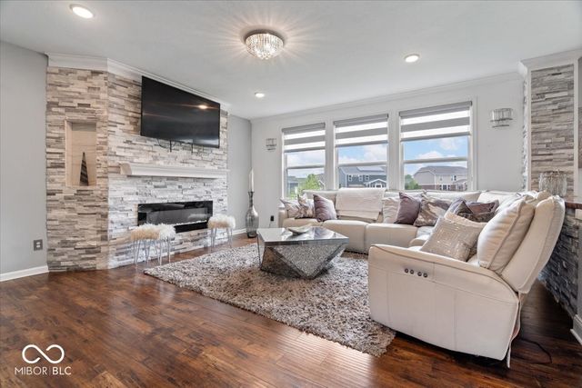 359 Morningside Drive, Brownsburg, IN 46112