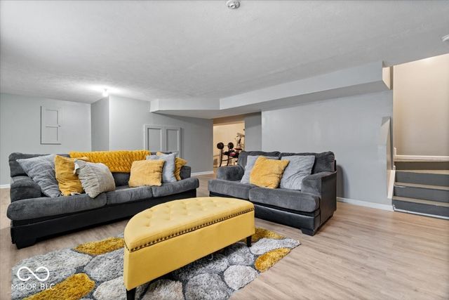 359 Morningside Drive, Brownsburg, IN 46112