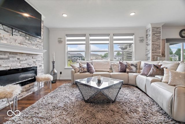 359 Morningside Drive, Brownsburg, IN 46112