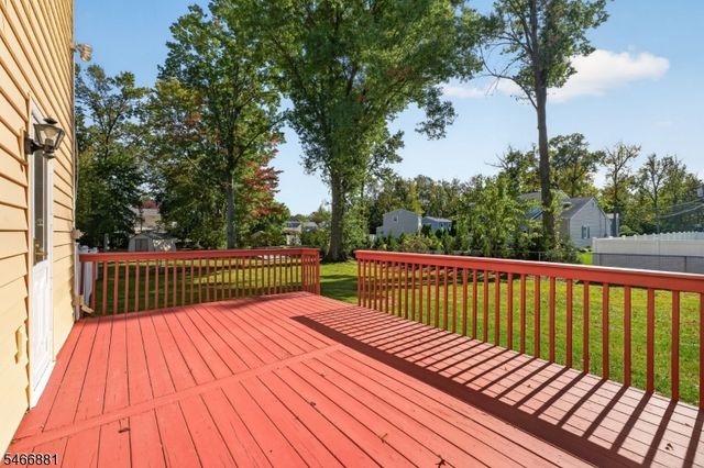 267 Seville Ct, Bridgewater Twp., NJ 08807