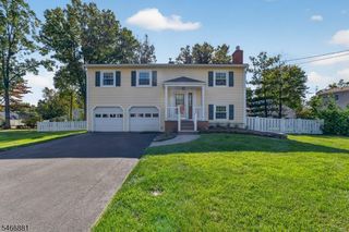 267 Seville Ct, Bridgewater Twp., NJ 08807
