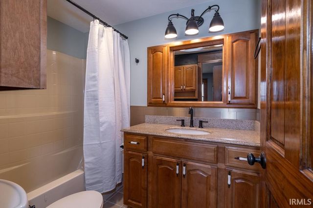 6640 W 500 South Road, Swayzee, IN 46986