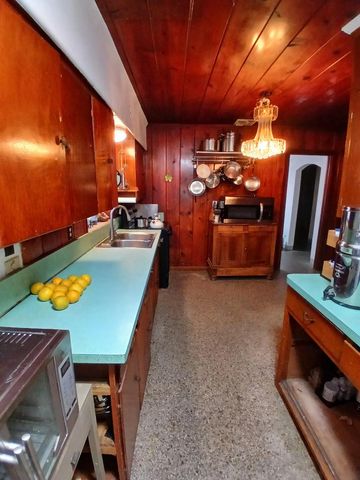 239 Gulfstream Boulevard, Boynton Beach, FL 33435