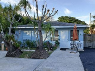 239 Gulfstream Boulevard, Boynton Beach, FL 33435