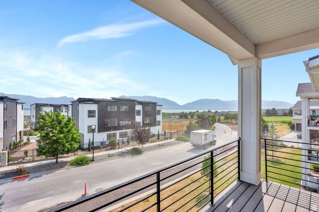 2316 S LONG DR, Saratoga Springs, UT 84045