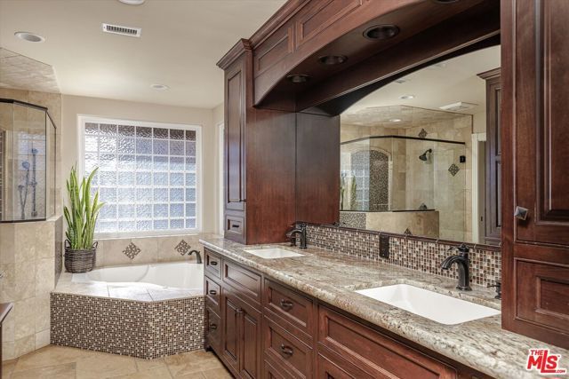 4828 Paint Horse Trail, Santa Maria, CA 93455