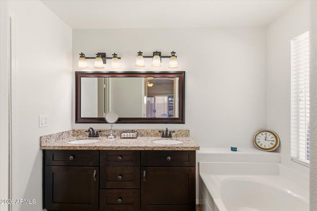 2622 W ORCHID Lane, Chandler, AZ 85224