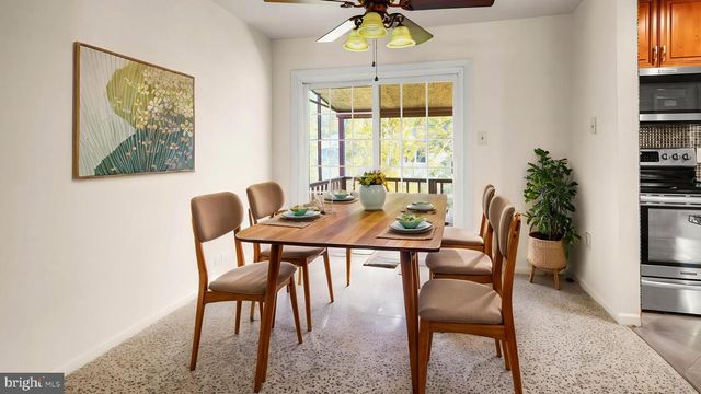 14104 LINDENDALE RD, Woodbridge, VA 22193
