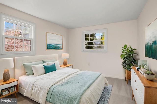 14104 LINDENDALE RD, Woodbridge, VA 22193