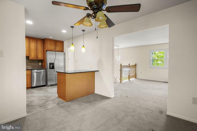 14104 LINDENDALE RD, Woodbridge, VA 22193