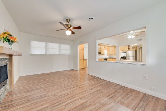 1104 Trinity View Street, Irving, TX 75060