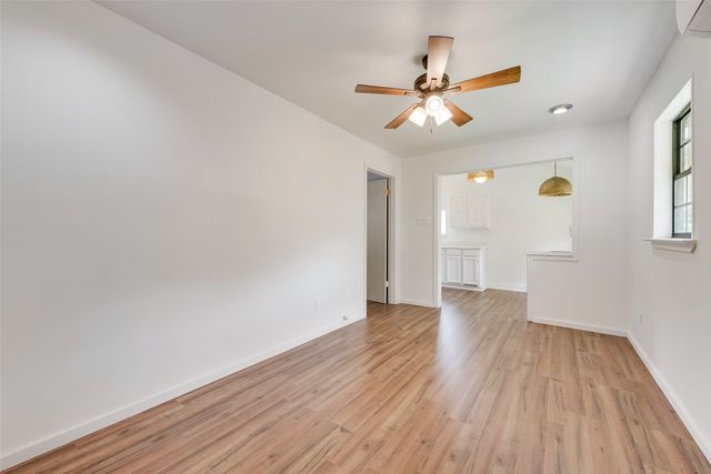 1104 Trinity View Street, Irving, TX 75060