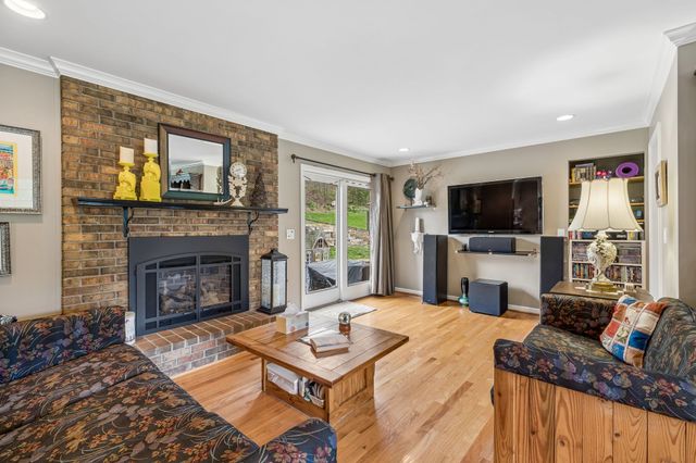 808 Rodney Dr, Nashville, TN 37205