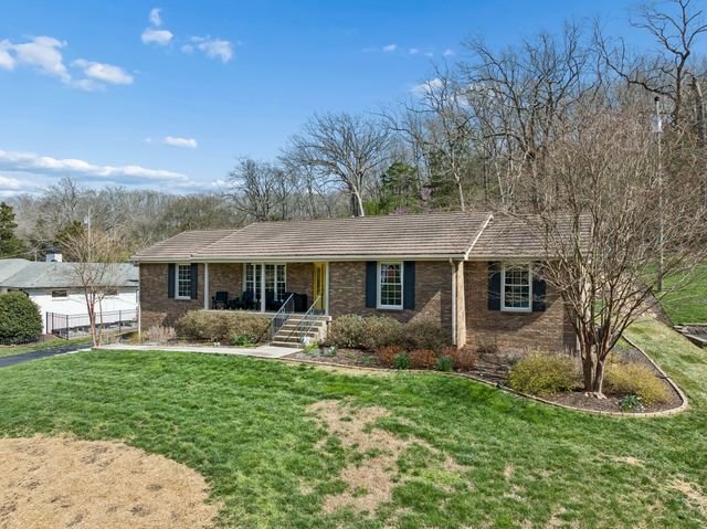 808 Rodney Dr, Nashville, TN 37205