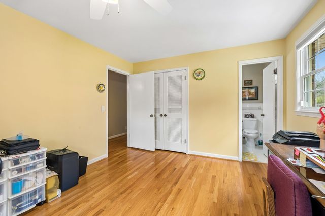 808 Rodney Dr, Nashville, TN 37205