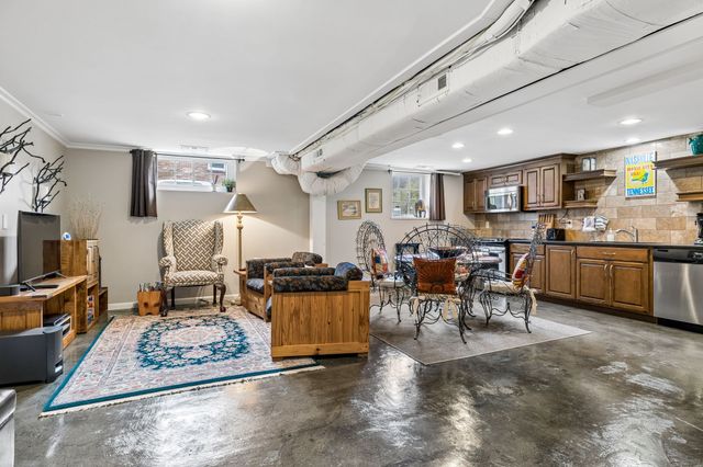 808 Rodney Dr, Nashville, TN 37205