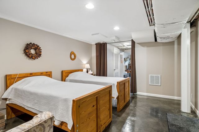 808 Rodney Dr, Nashville, TN 37205