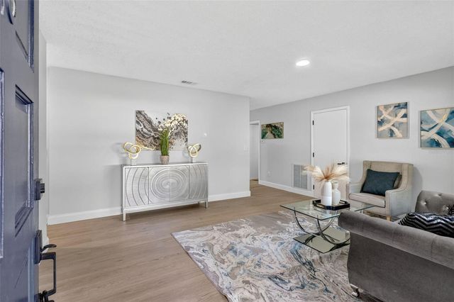 559 VINE AVENUE, Dunedin, FL 34698