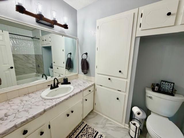 290 CAROL ST., Waskom, TX 75692