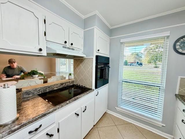 290 CAROL ST., Waskom, TX 75692