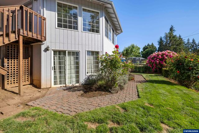 1589 Kenard St NW, Salem, OR 97304