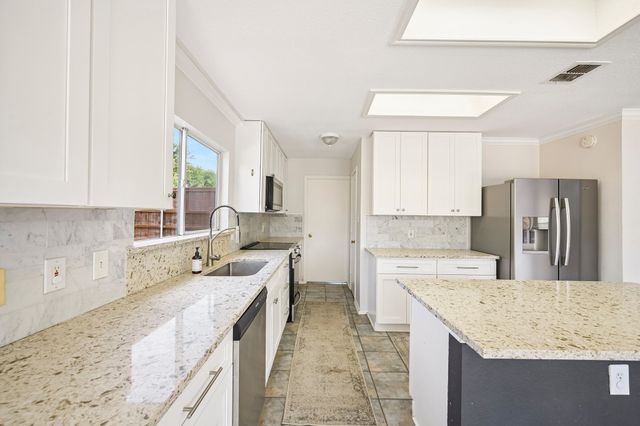 12000 Melrose Lane, Frisco, TX 75035