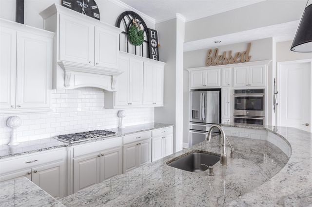 5030 Quiet Falls Lane, Fulshear, TX 77441