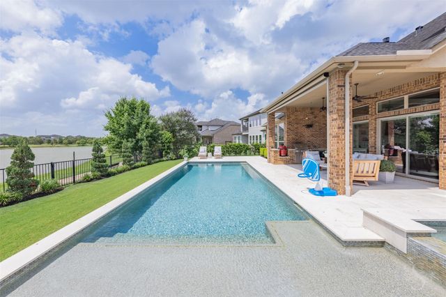 5030 Quiet Falls Lane, Fulshear, TX 77441