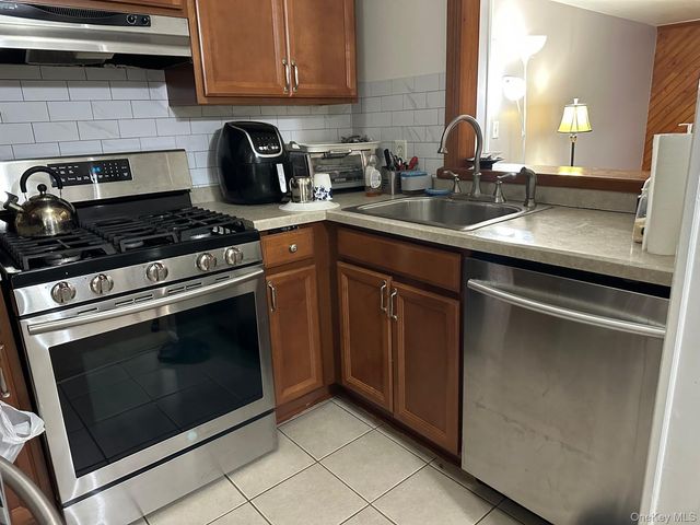 12 Lexington Hill 2, Harriman, NY 10926