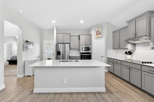 829 Poppie Lane, Midlothian, TX 76065