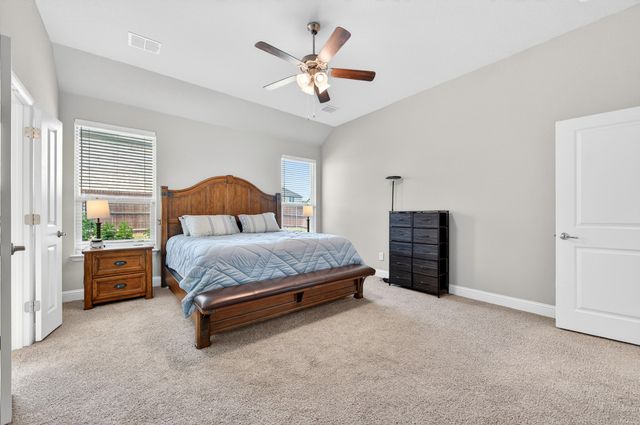 829 Poppie Lane, Midlothian, TX 76065