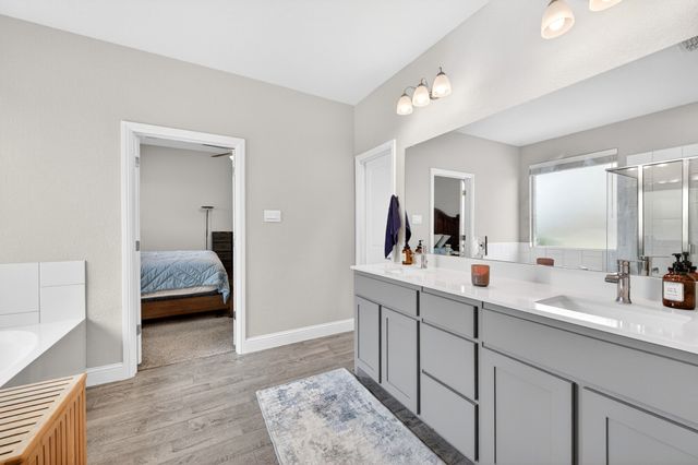 829 Poppie Lane, Midlothian, TX 76065