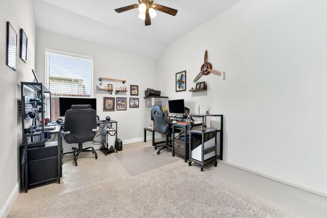 829 Poppie Lane, Midlothian, TX 76065