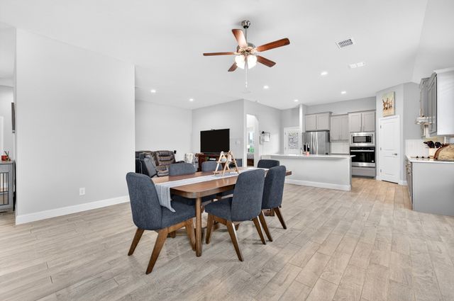 829 Poppie Lane, Midlothian, TX 76065