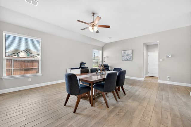 829 Poppie Lane, Midlothian, TX 76065