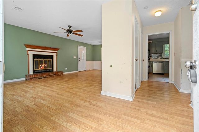 5510 Concord Circle, Gainesville, GA 30507