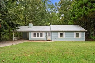 5510 Concord Circle, Gainesville, GA 30507