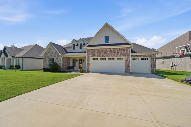9740 Cliffside Drive, Sherwood, AR 72120
