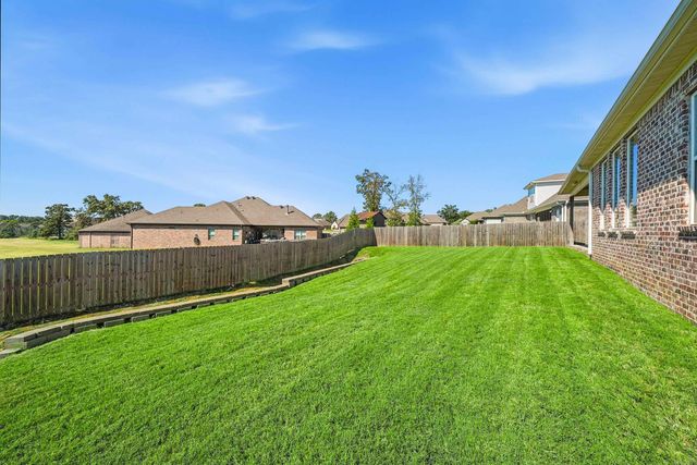 9740 Cliffside Drive, Sherwood, AR 72120