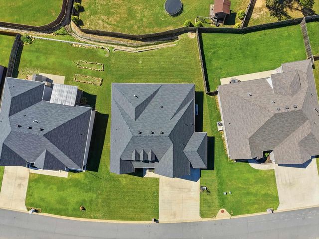 9740 Cliffside Drive, Sherwood, AR 72120