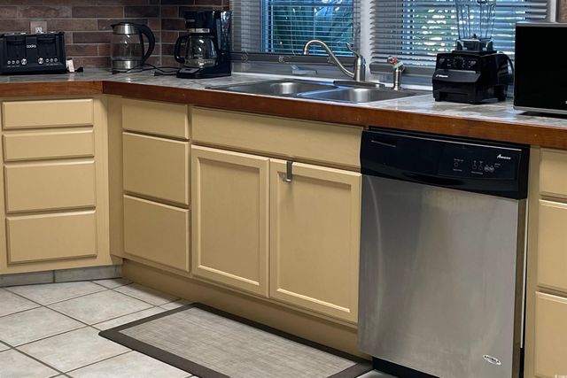 412 47th Ave. N, Myrtle Beach, SC 29577