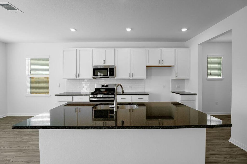 14125 Matterod DR, Del Valle, TX 78617